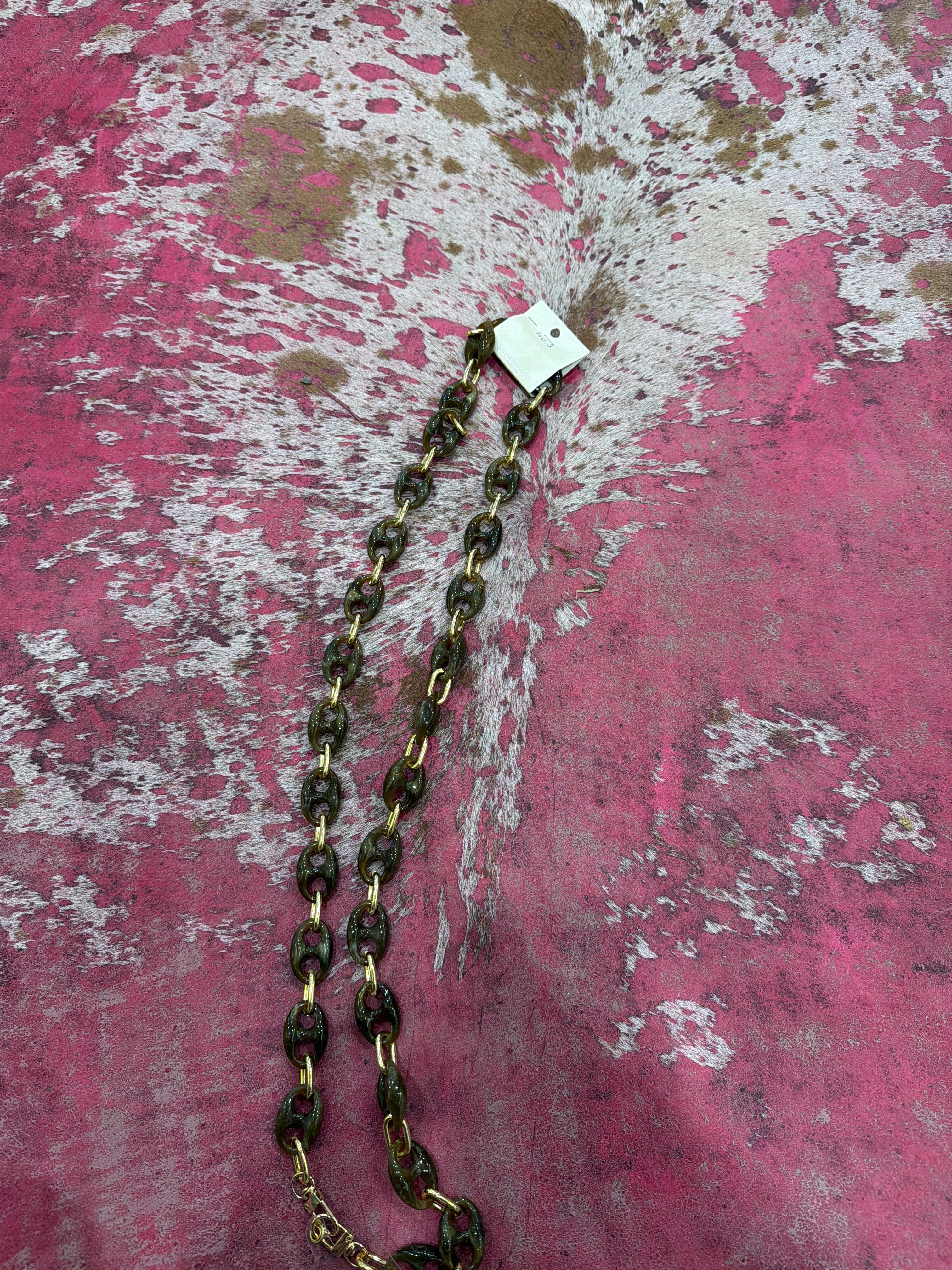 Acrylic cellphone neck strap