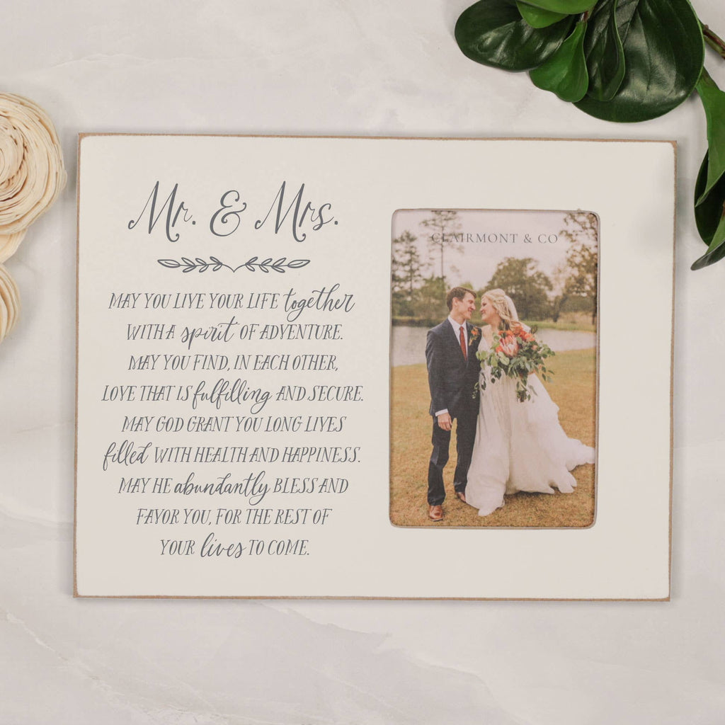 Wedding Gift, Mr & Mrs Picture Frame, Gifts for Mr & Mrs