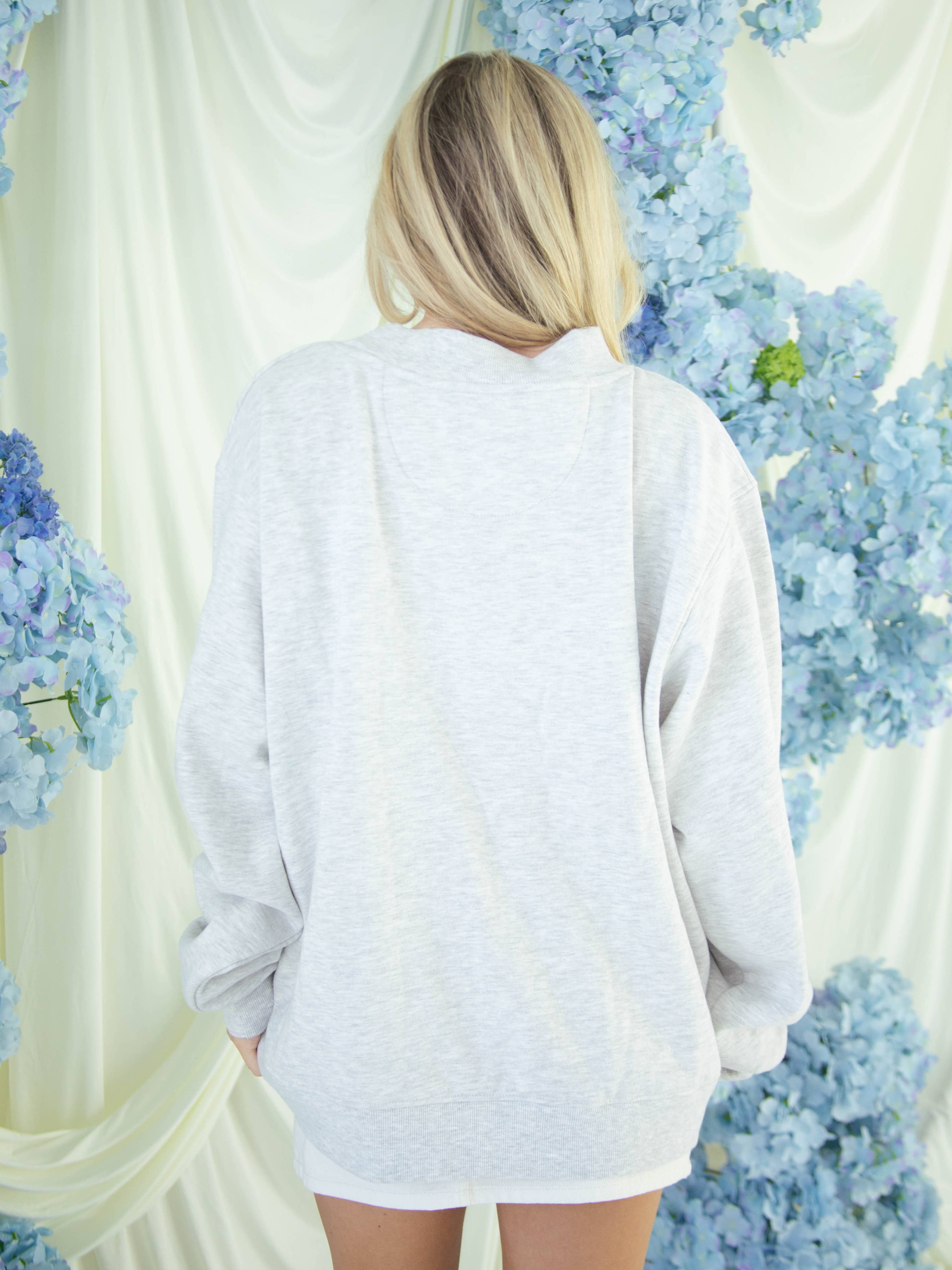 F+S: WIFEY MOCK NECK SWEATSHIRT