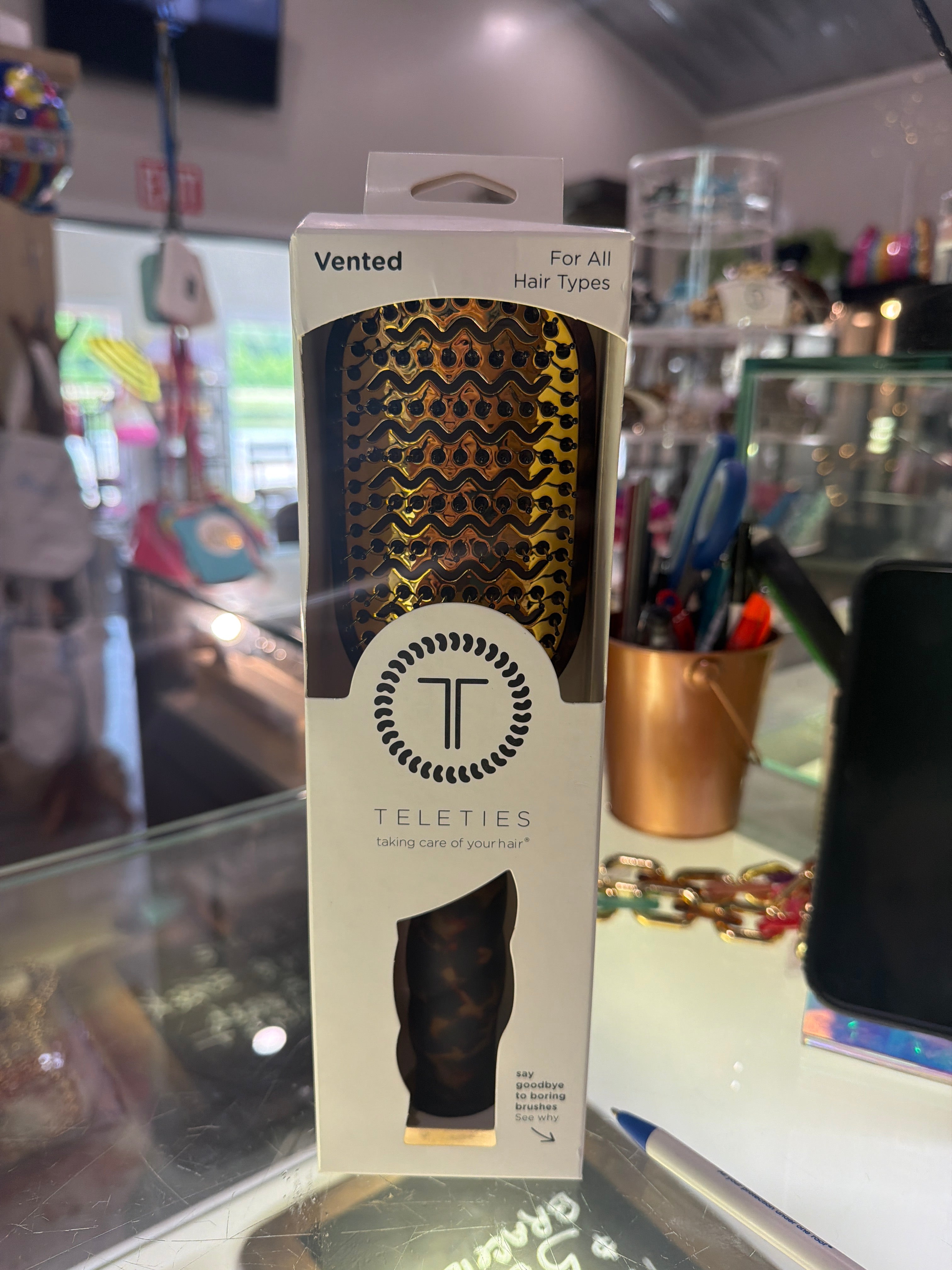Vented teleties hair brush