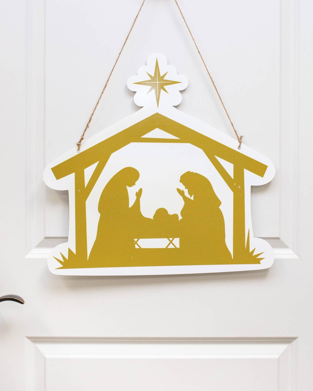 Nativity Silhouette Door Hanger   Gold   19.75x19
